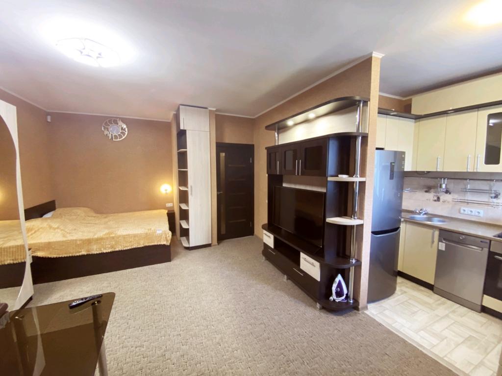 Сдается в аренду 1-комнатная квартира 31 кв. м в Черкассах, бул. Шевченко - фото 1