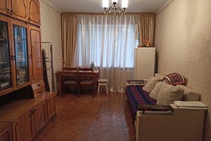 Сдается в аренду комната 58 кв. м в Тернополе, цена: 1500 грн