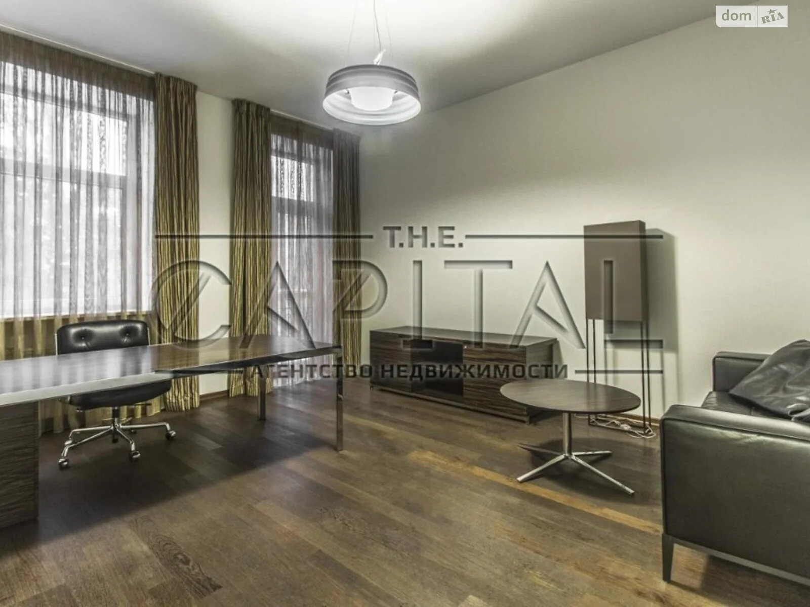 Продається офіс 66 кв. м в бізнес-центрі, цена: 195000 $ - фото 1