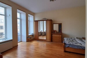 Продажа квартиры, Харьков, р‑н. Нагорный (Киевский), ст.м. Советская, Театральный переулок