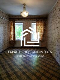 Продается 3-комнатная квартира 55 кв. м в Одессе, Косвенная улица