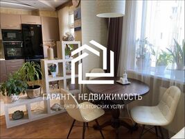 Продается 3-комнатная квартира 90 кв. м в Одессе, Сахарова