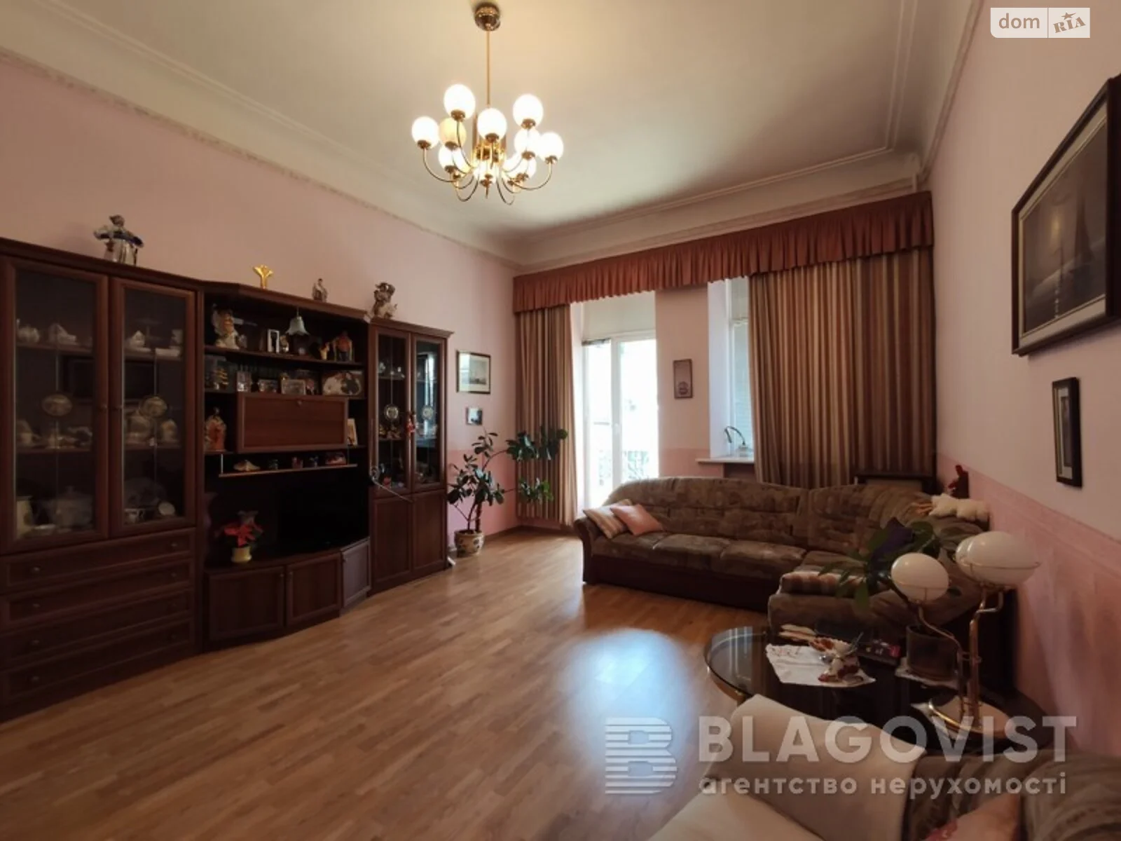 Продается 3-комнатная квартира 96 кв. м в Киеве, ул. Петра Сагайдачного, 8 - фото 1