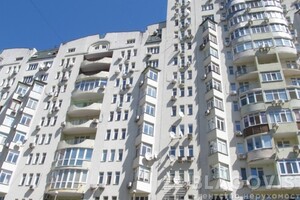 Продается 4-комнатная квартира 156 кв. м в Киеве, ул. Дмитриевская