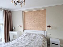 Продается 1-комнатная квартира 54 кв. м в Киеве, Генерала Жмаченко улица