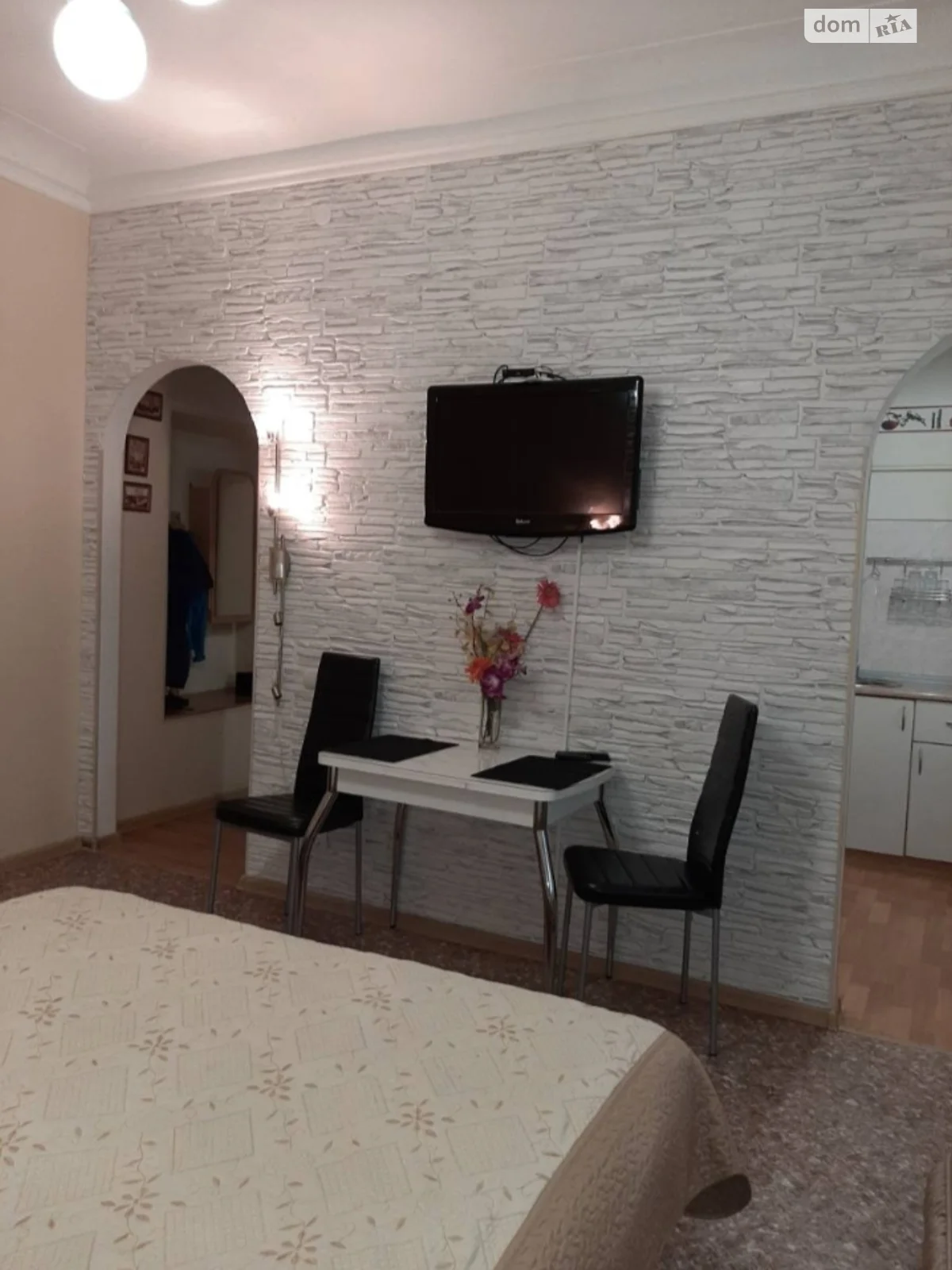 Сдается в аренду 1-комнатная квартира в Ровно, цена: 600 грн