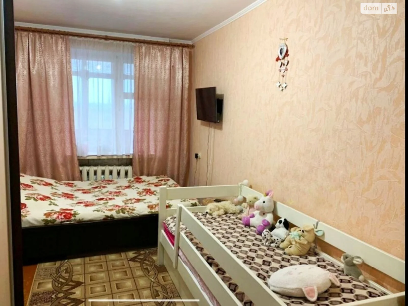 Продается 4-комнатная квартира 80 кв. м в Хмельницком, цена: 42000 $