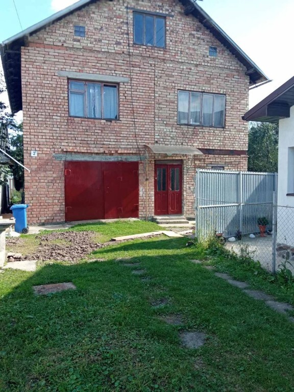 Продается дом на 2 этажа 150 кв. м с террасой, цена: 38500 $