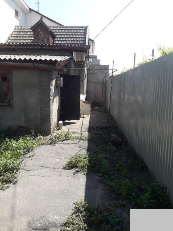 Продается часть дома 36 кв. м с подвалом, цена: 27000 $ - фото 1