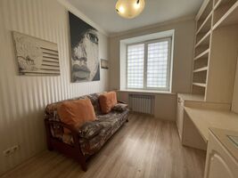 Сдается в аренду 3-комнатная квартира 76 кв. м в Харькове