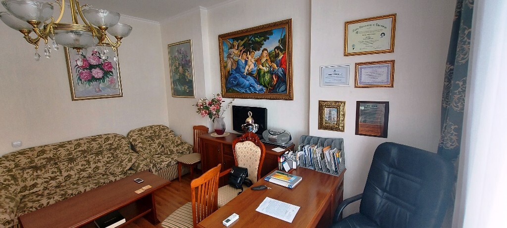 Продается 3-комнатная квартира 94 кв. м в Киеве, ул. Красногвардейская, 2