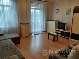 Продается 3-комнатная квартира 90 кв. м в Киеве, Панаса Мирного улица