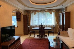 Продажа квартиры, Киев, р‑н. Голосеевский, ст.м. Голосеевская, Голосеевский проспект, дом 68