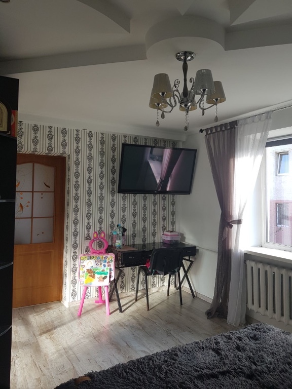 Продается 4-комнатная квартира 180 кв. м в Черновцах - фото 2