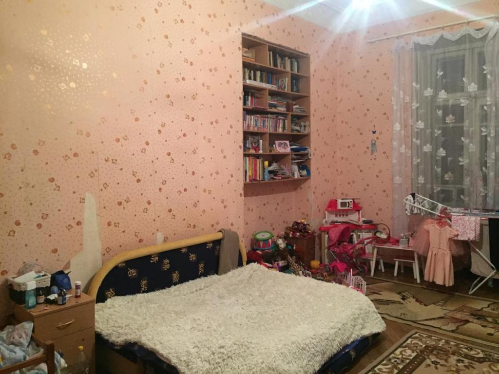 Продается 5-комнатная квартира 153 кв. м в Одессе, ул. Пироговская