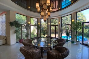 Сдается в аренду одноэтажный дом с мансардой