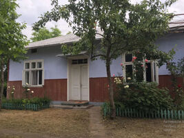 Продается одноэтажный дом 100 кв. м с баней/сауной, цена: 10000 $