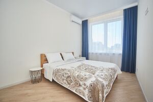Сдается в аренду 3-комнатная квартира 72 кв. м в Одессе, цена: 450 $