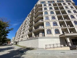 Продається 1-кімнатна квартира 50.1 кв. м у Одесі, вул. Дача Ковалевського