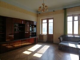 Продаж квартири, Тернопіль, р‑н. Центр, Руська вулиця