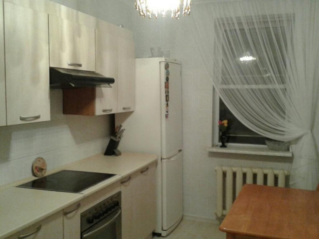 Продается 3-комнатная квартира 68 кв. м в Одессе, ул. Инглези, 3 - фото 1