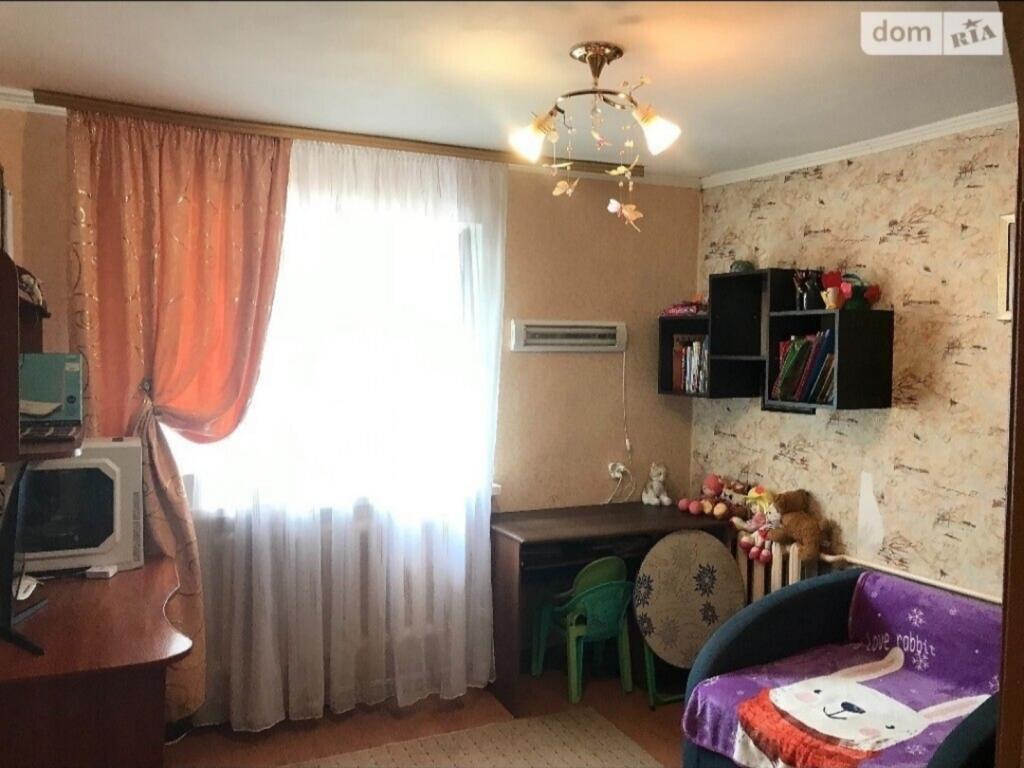 Продається одноповерховий будинок 121.3 кв. м з гаражем, цена: 70000 $