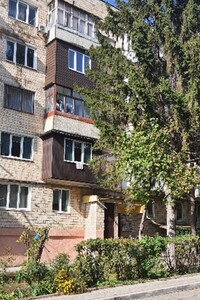 Продаж квартири, Чернівці, р‑н. Комарова-Красноармійська, Героїв Майдану (Червоноармійська) вулиця, буд. 107