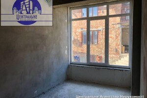 Продаж квартири, Чернівці, р‑н. Центр, Київська вулиця