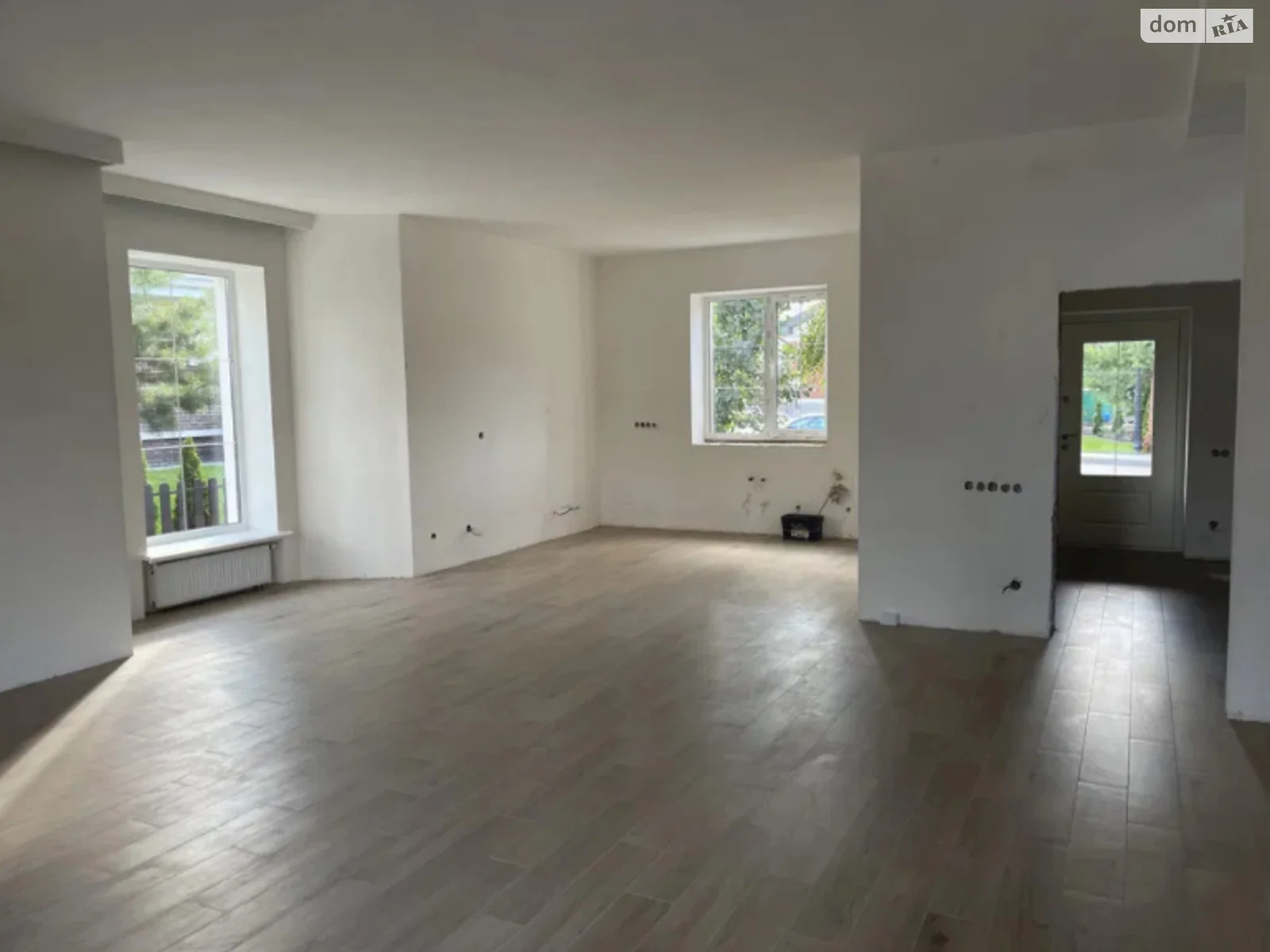 Продається частина будинку 276 кв. м з меблями, цена: 550000 $