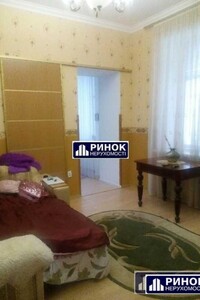 Продается 2-комнатная квартира 46 кв. м в Полтаве, Пушкина улица