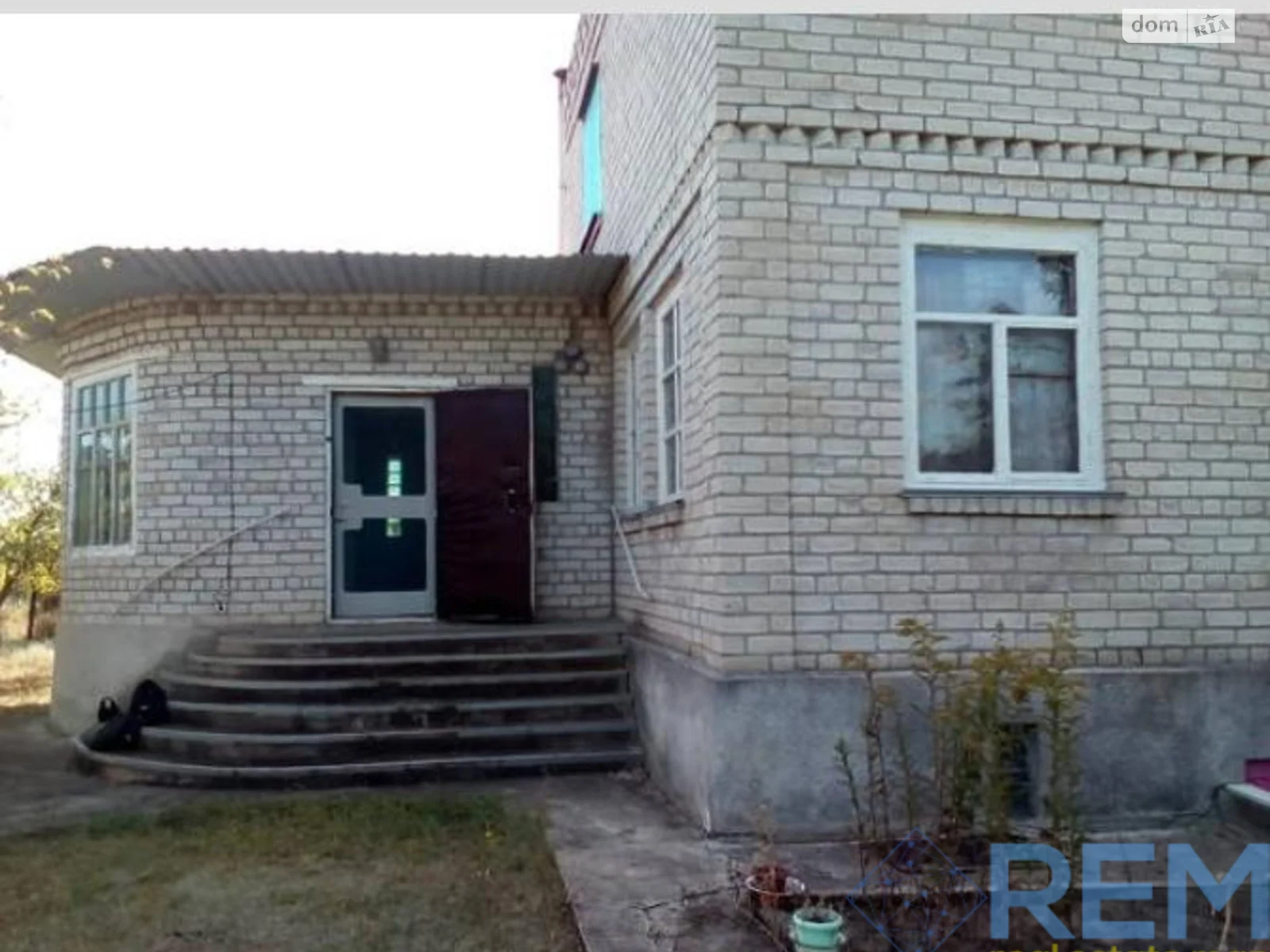 Продається одноповерховий будинок 93 кв. м з каміном, цена: 25000 $