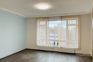 Продается 4-комнатная квартира 130 кв. м в Киеве, Антоновича Горького вул