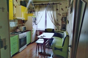 Продаж квартири, Київська, Біла Церква, р‑н. Леваневського, Східна вулиця, буд. 26