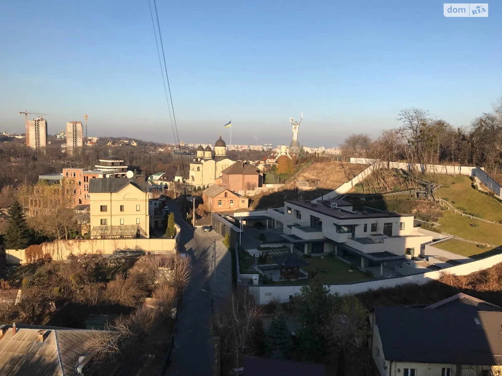 Продается 1-комнатная квартира 43.9 кв. м в Киеве, ул. Ломаковская(Мичурина), 4 - фото 1