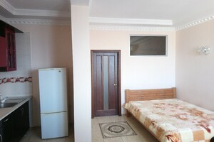 Сдается в аренду 1-комнатная квартира в Одессе, Среднефонтанская улица