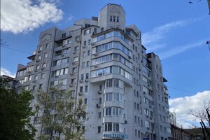 Продается 3-комнатная квартира 88 кв. м в Одессе, Староризнична (Куйбышева) улица