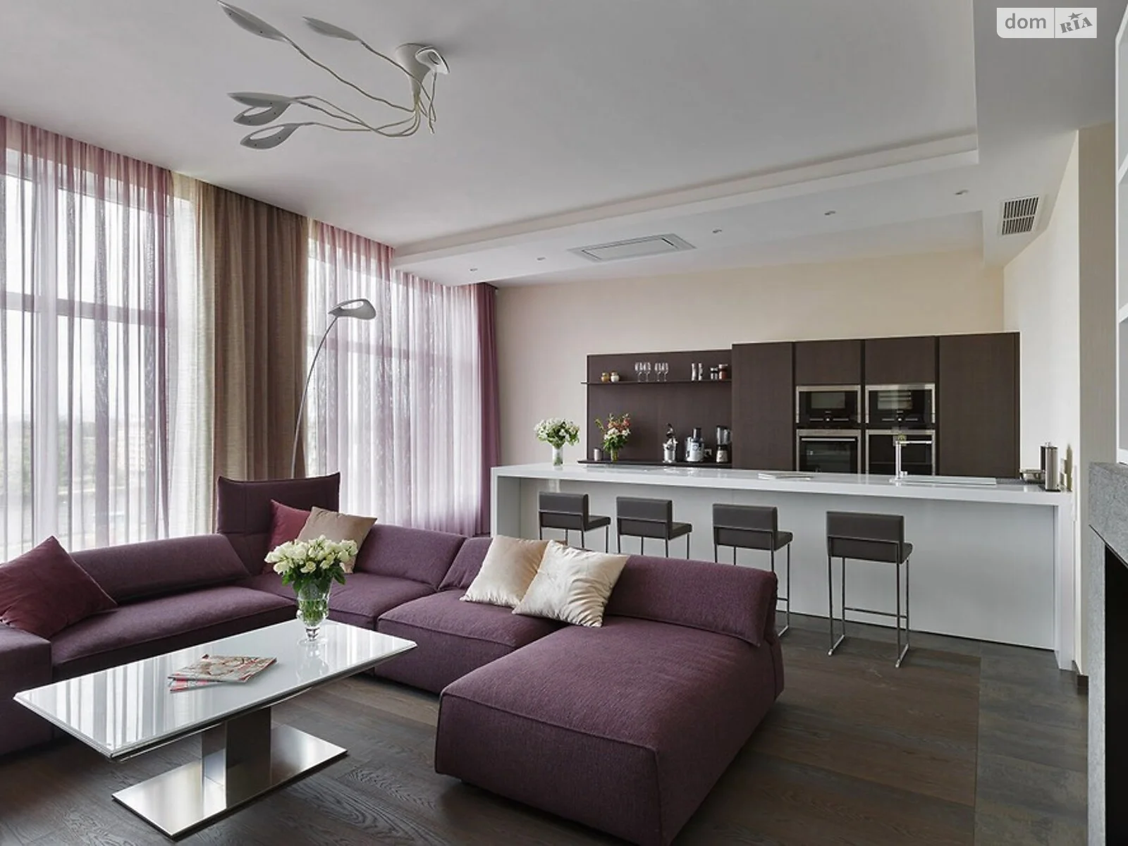 Продается 2-комнатная квартира 67 кв. м в Одессе, ул. Академика Сахарова, 3В