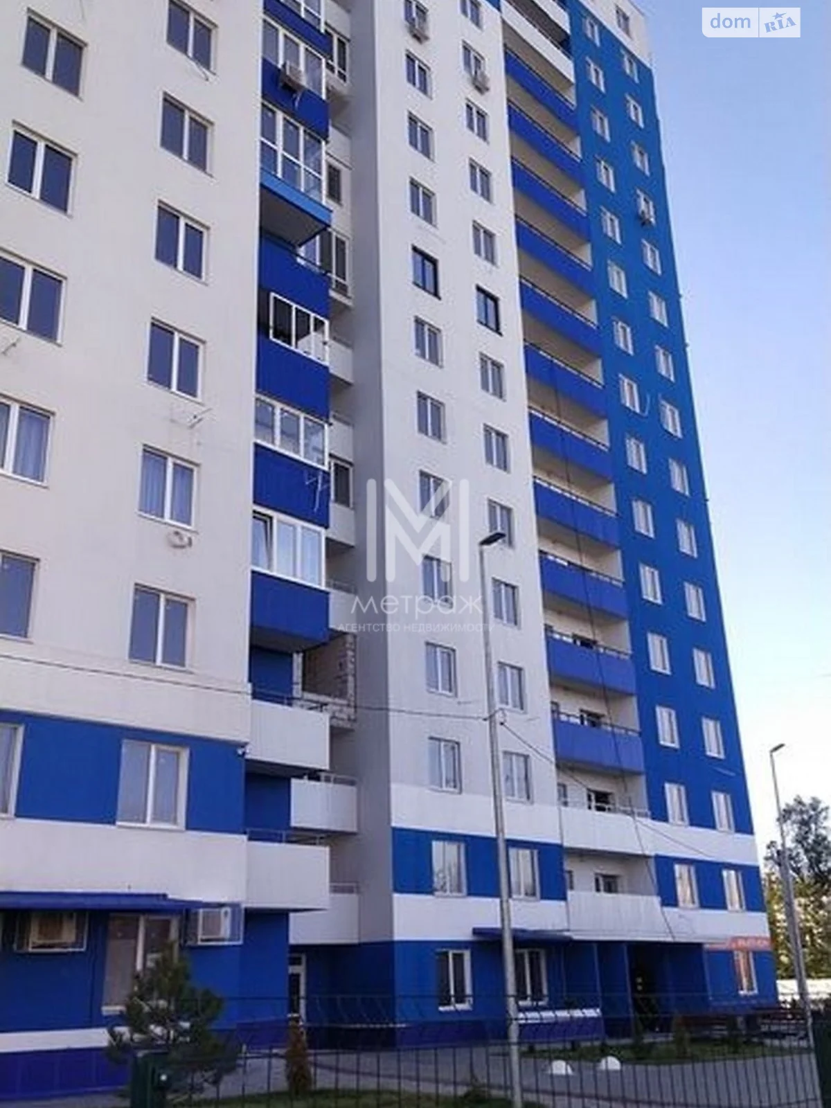 Продается 2-комнатная квартира 76 кв. м в Харькове, ул. Зерновая, 47 - фото 1