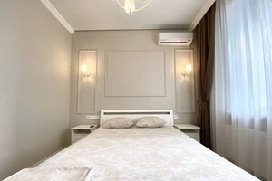 Фото 2: Продается 2-комнатная квартира 75 кв. м в Одессе, Гагаринское плато