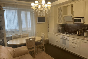 Продается 3-комнатная квартира 80 кв. м в Харькове, вулиця Кричевського