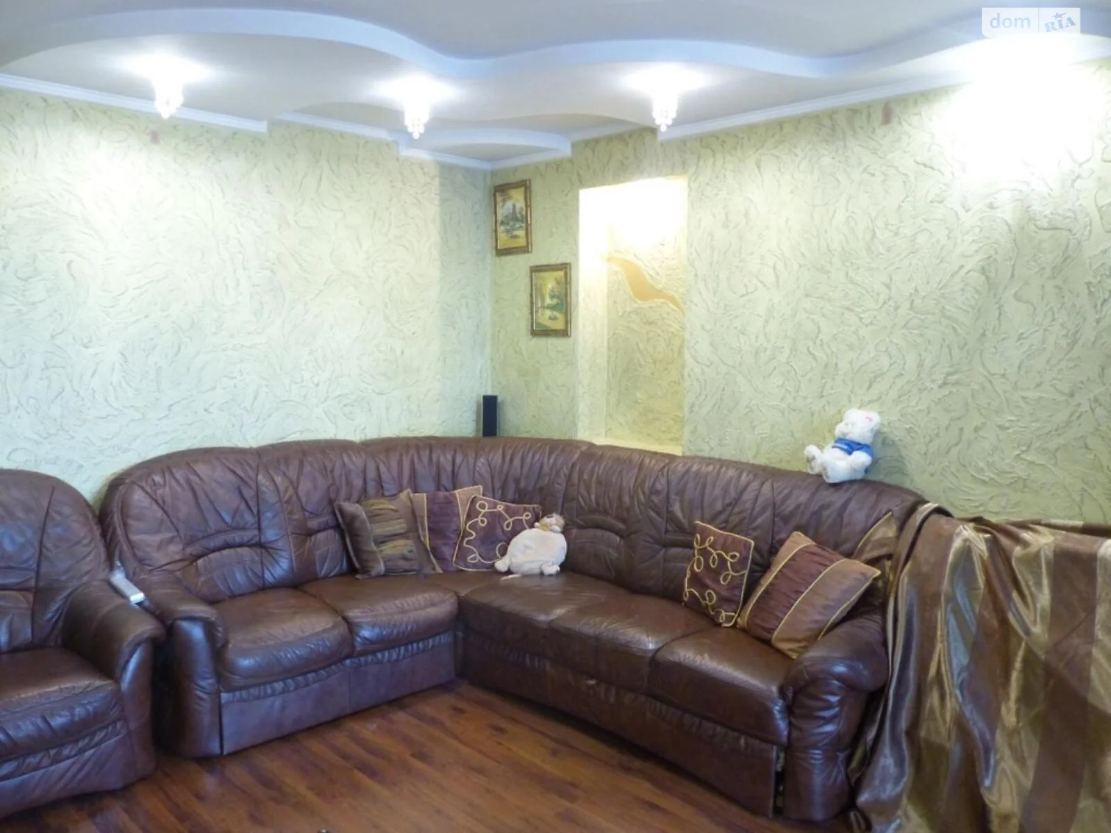 Продается 3-комнатная квартира 72 кв. м в Одессе, ул. Академика Заболотного