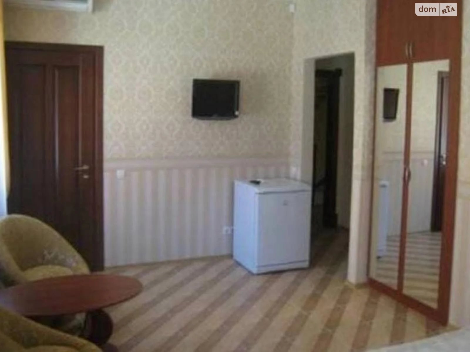 Продается дом на 4 этажа 625 кв. м с террасой, цена: 435000 $ - фото 1