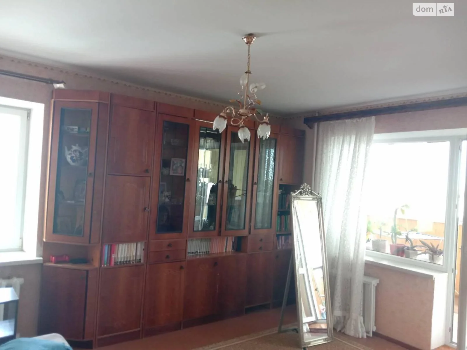 Продается 4-комнатная квартира 85 кв. м в Одессе, ул. Академика Вильямса