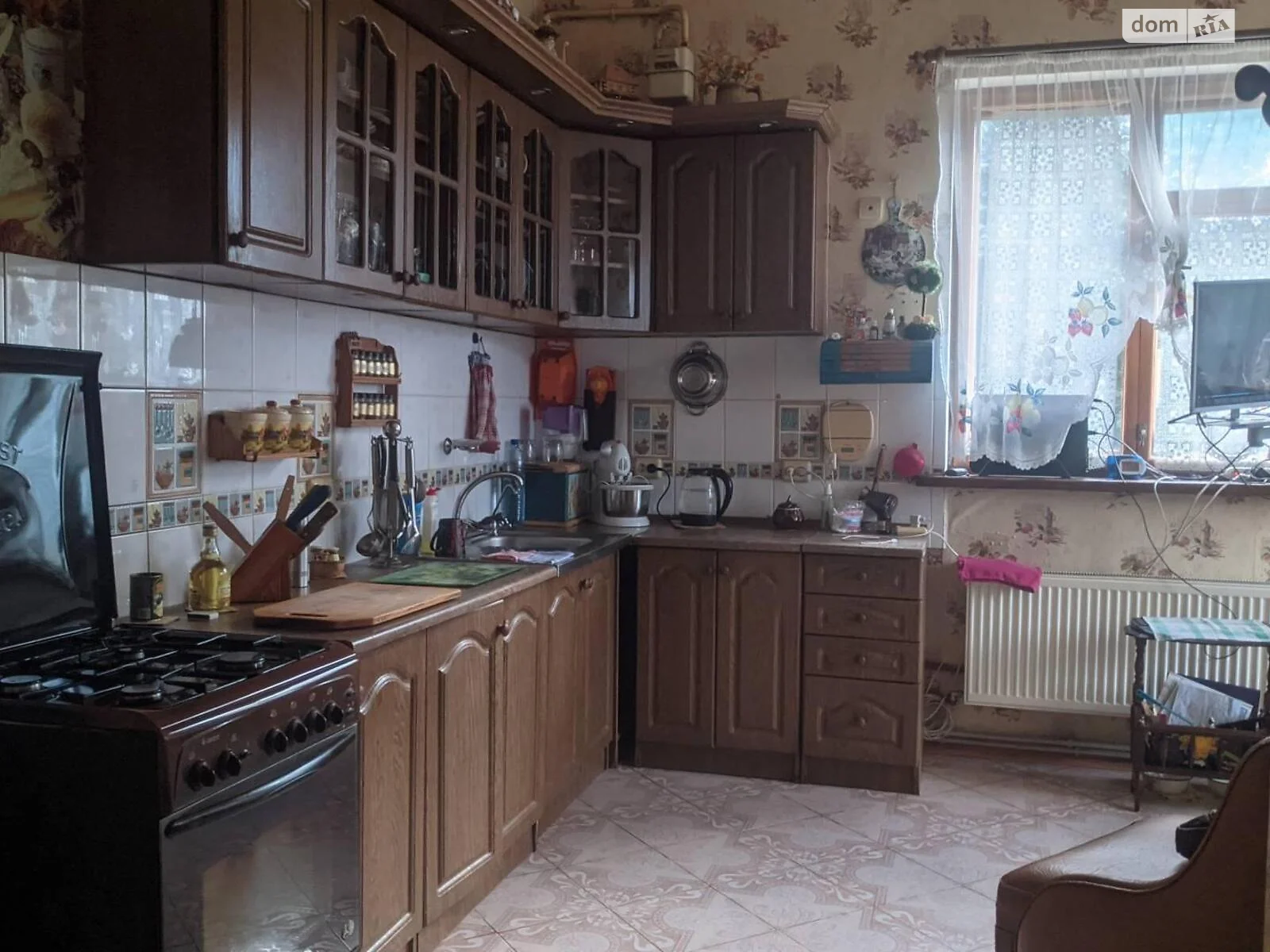 Продается дом на 2 этажа 232.1 кв. м с садом, цена: 120000 $ - фото 1