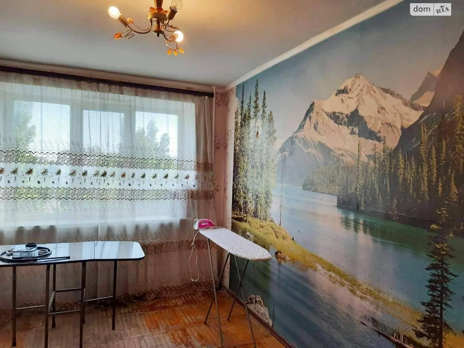 Продається 2-кімнатна квартира 54 кв. м у Одесі, вул. Маршала Малиновського