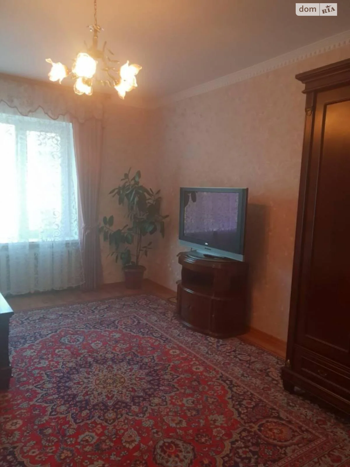 Продается дом на 2 этажа 335 кв. м с беседкой - фото 3