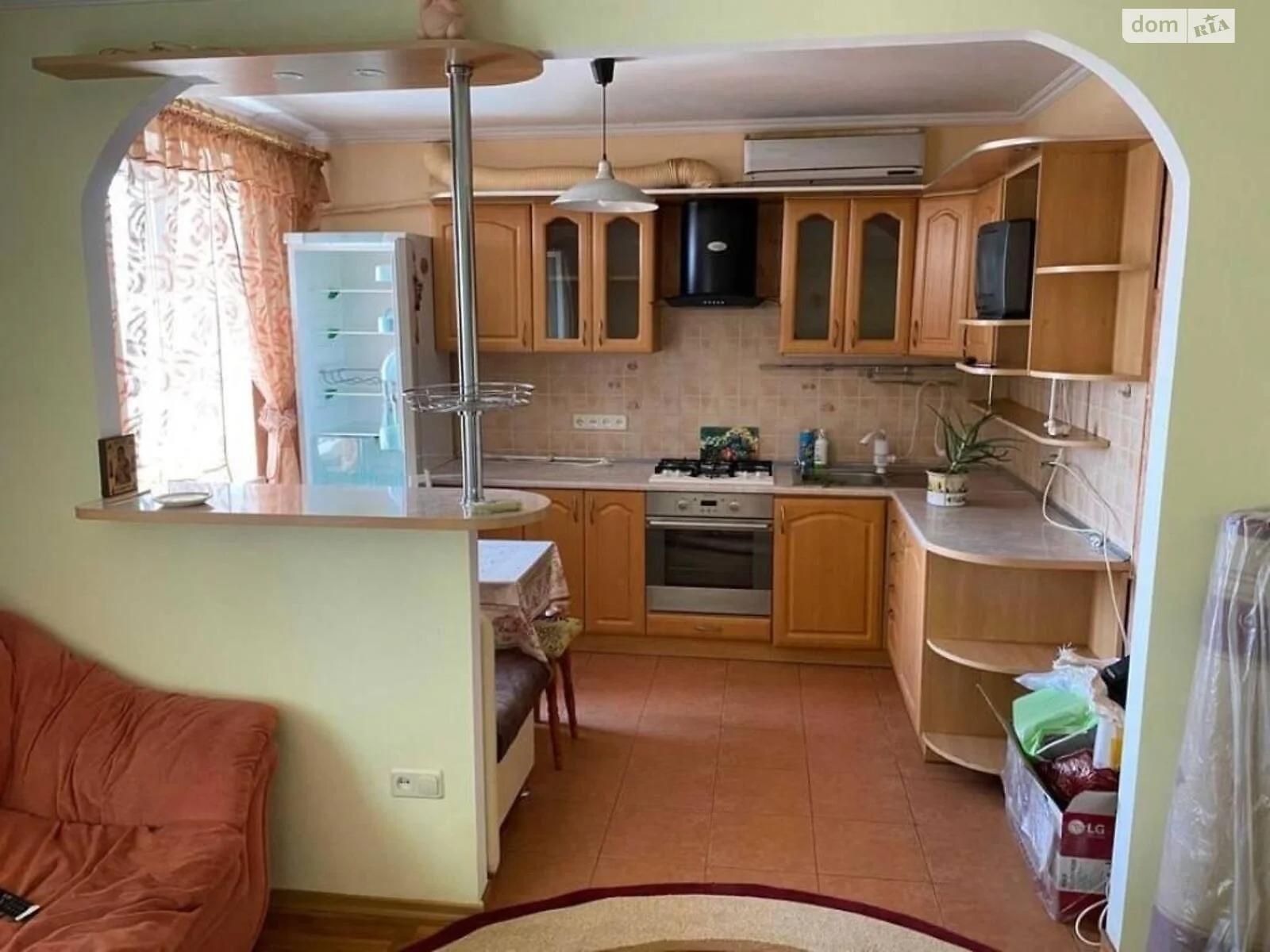 Продается 4-комнатная квартира 120 кв. м в Одессе, ул. Героев обороны Одессы - фото 1