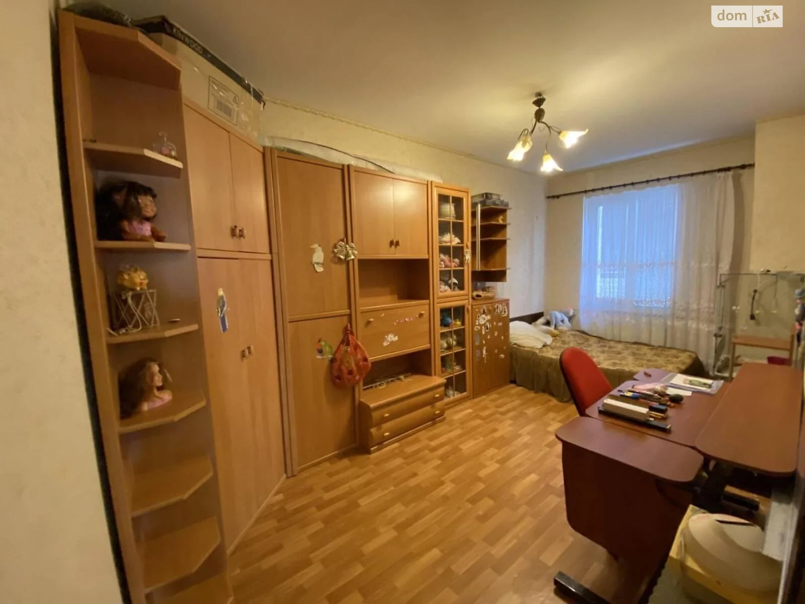 Продається 2-кімнатна квартира 54 кв. м у Одесі, вул. Дальницька