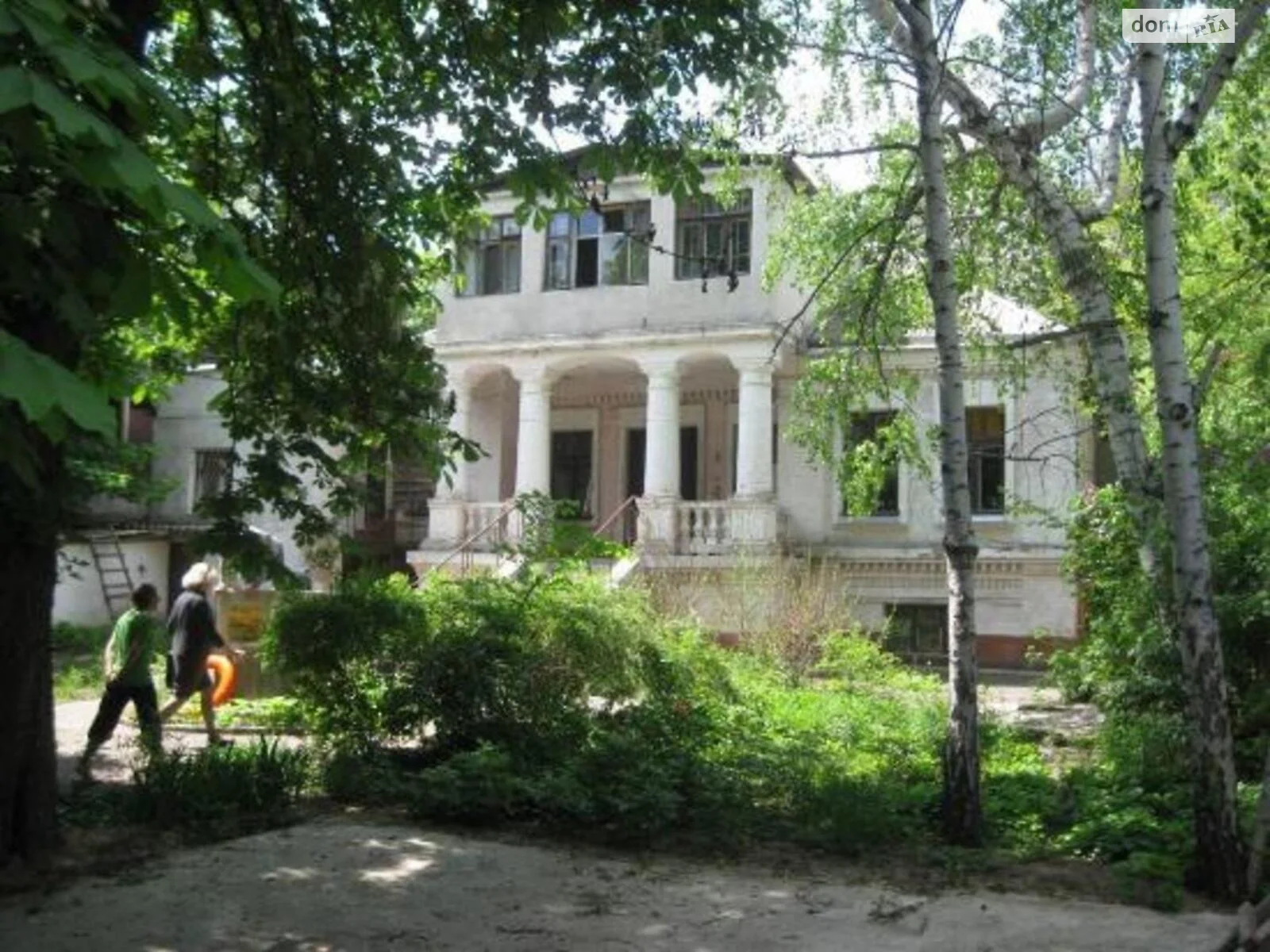 Продается одноэтажный дом 330 кв. м с садом, цена: 220000 $ - фото 1