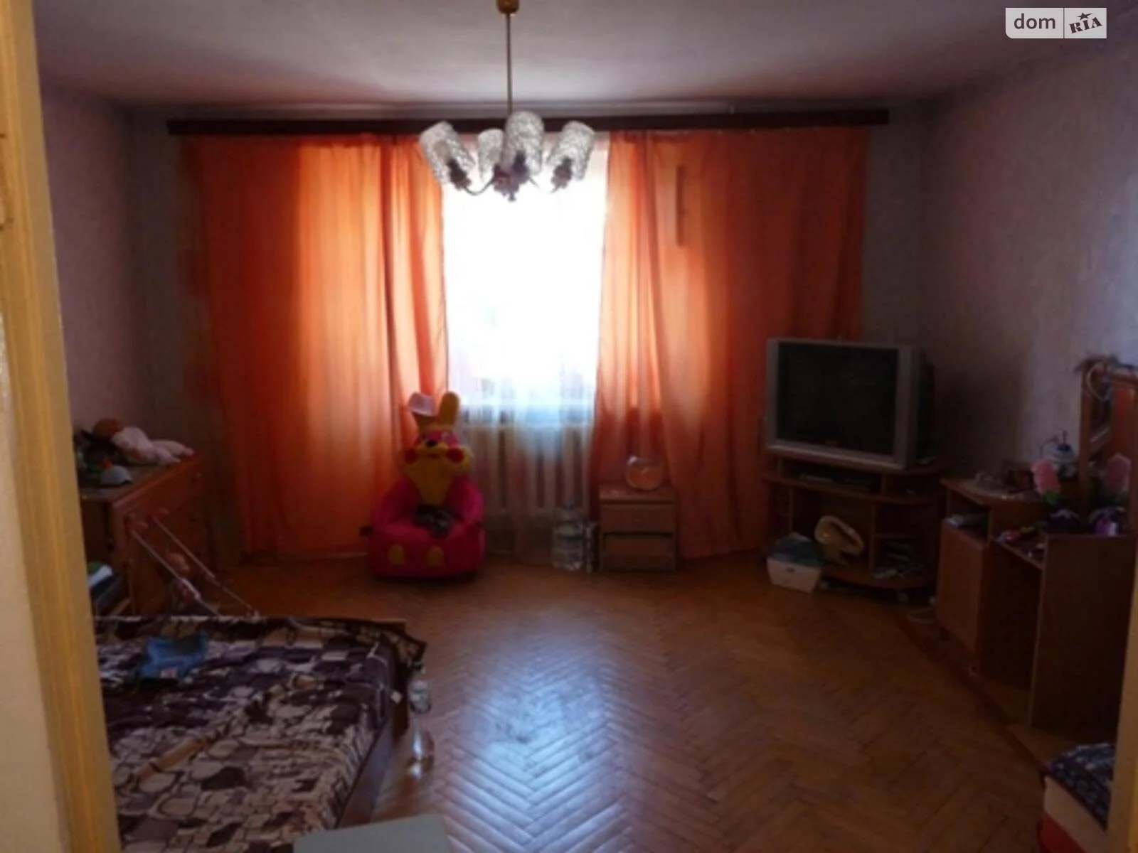Продается 4-комнатная квартира 87 кв. м в Одессе, ул. Магистральная - фото 1